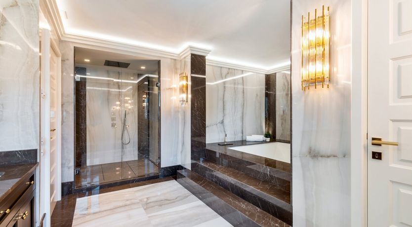 Photo of Marble Manor