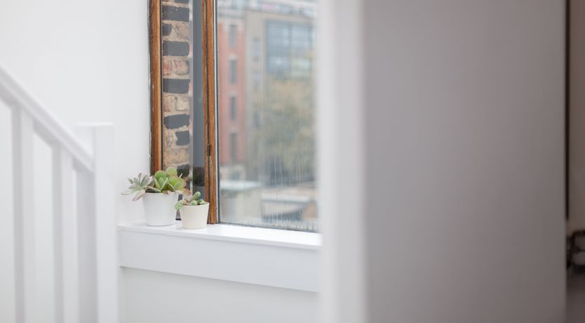 Photo of Angel Minimalism