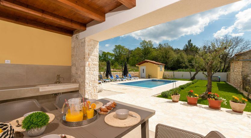 Photo of Vista Delight