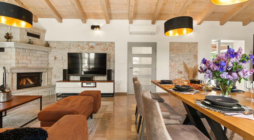 Photo of Vista Delight