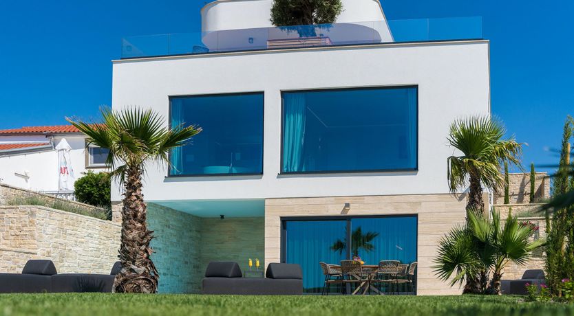 Photo of Breathtaking Villa