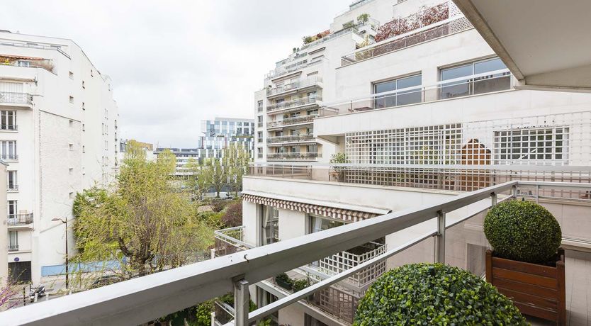 Photo of Citron Yellow