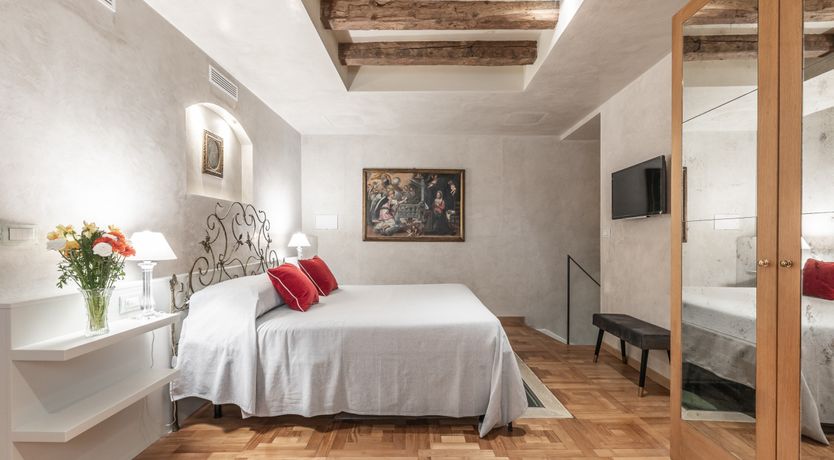 Photo of Jewel on the Grand Canal