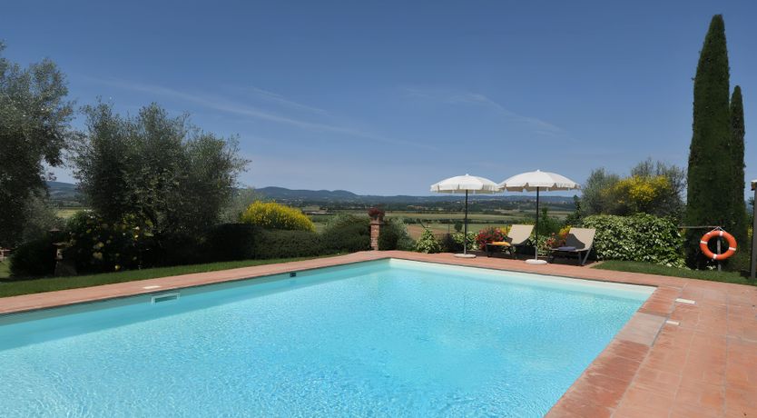 Photo of Tuscan Elegance