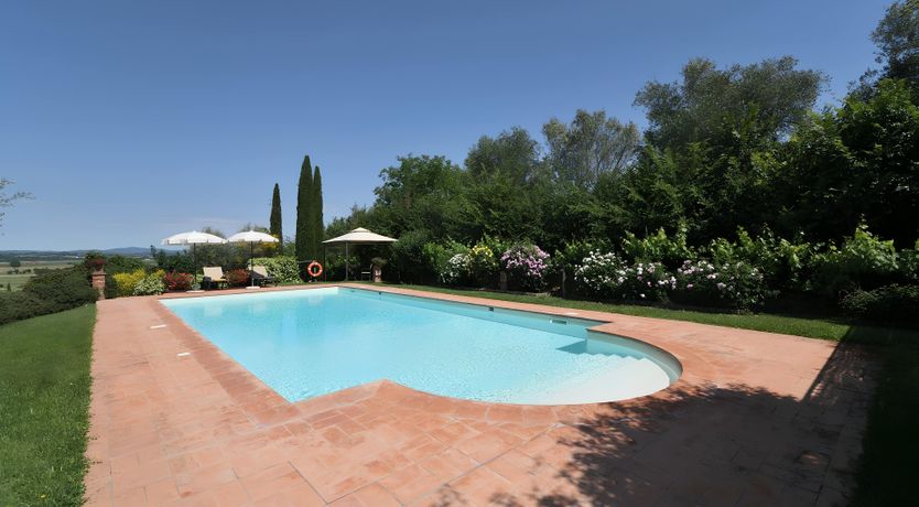 Photo of Tuscan Elegance