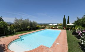 Photo of Tuscan Elegance
