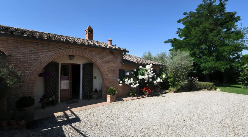 Photo of Tuscan Elegance