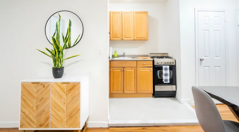 Photo of The Midtown Muse