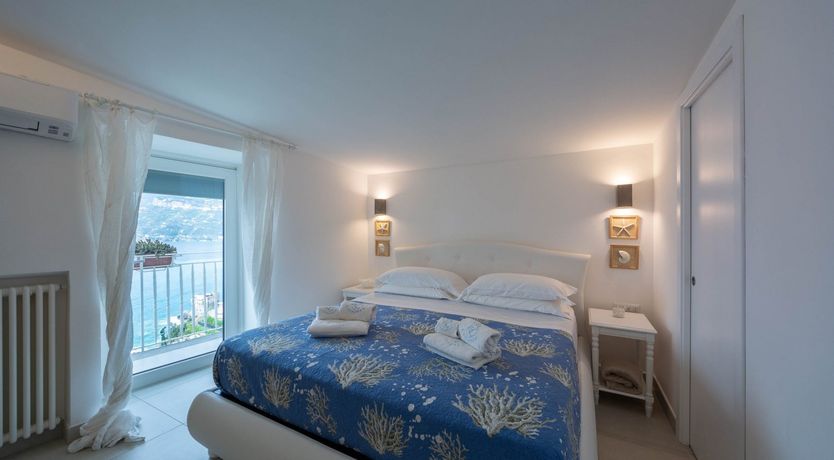 Photo of Splendour & Sea