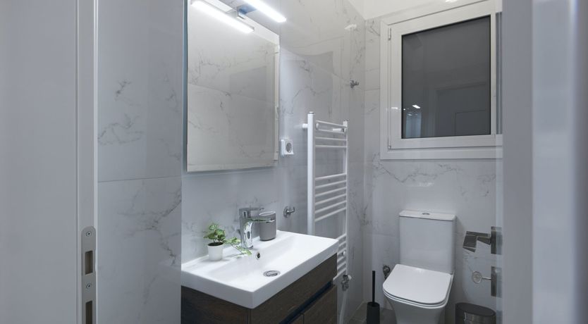 Photo of Athens Embrace