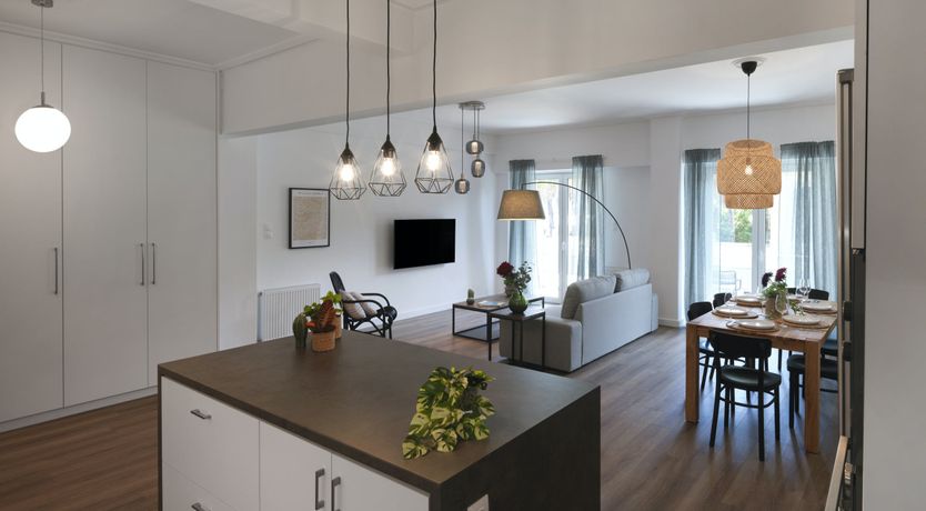 Photo of Athens Embrace