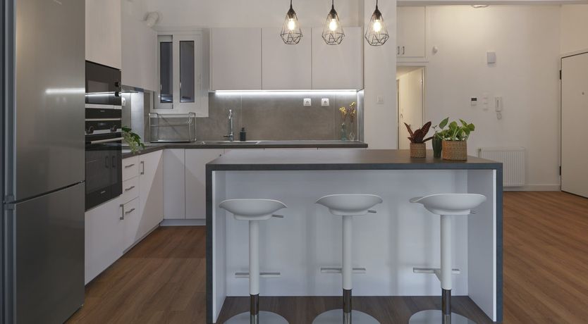 Photo of Athens Embrace