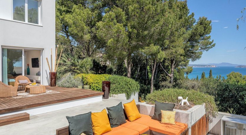 Photo of Casa del Cielo