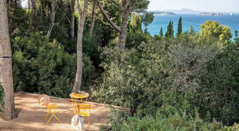 Photo of Casa del Cielo