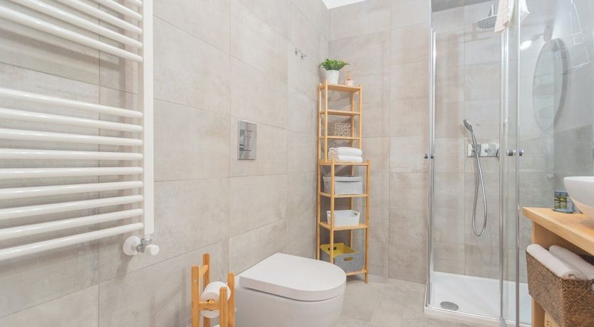 Photo of Sweet Wine & Olive Oil