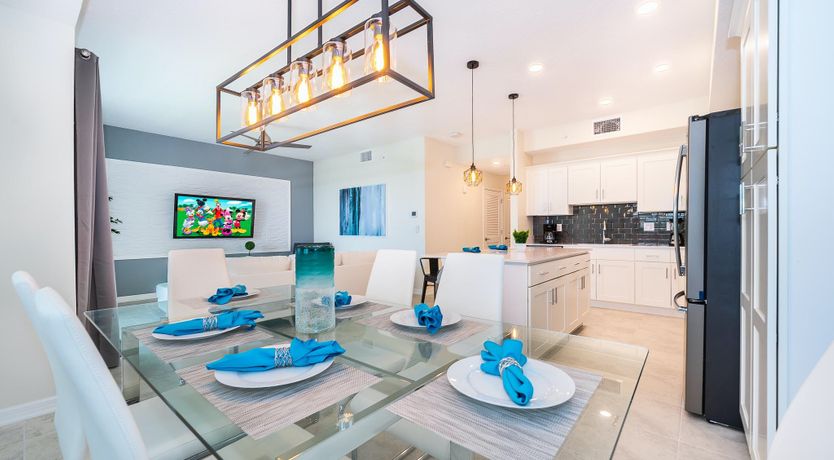 Photo of Orlando Breeze