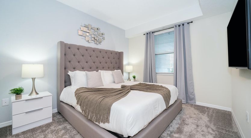 Photo of Orlando Breeze