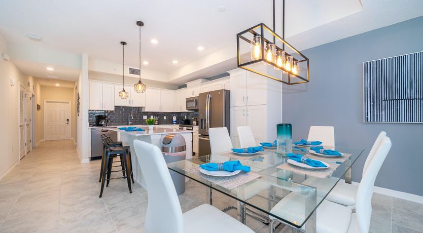 Photo of Orlando Breeze