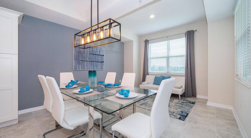 Photo of Orlando Breeze