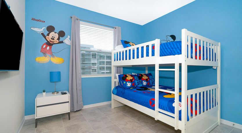 Photo of The Long Boat Race