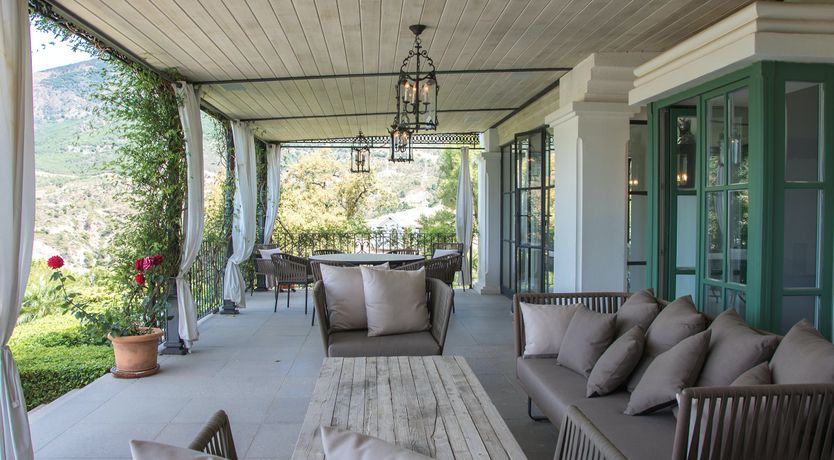 Photo of Obsidian Glow