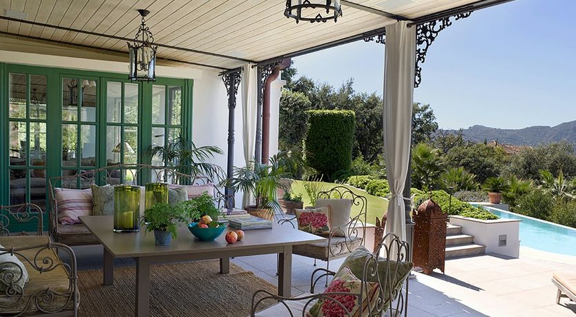 Photo of Obsidian Glow