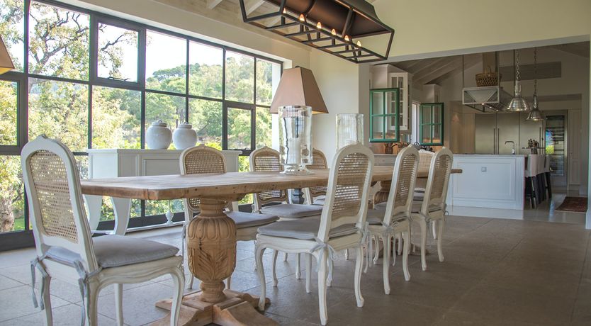 Photo of Obsidian Glow