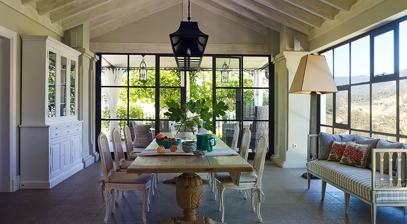 Photo of Obsidian Glow