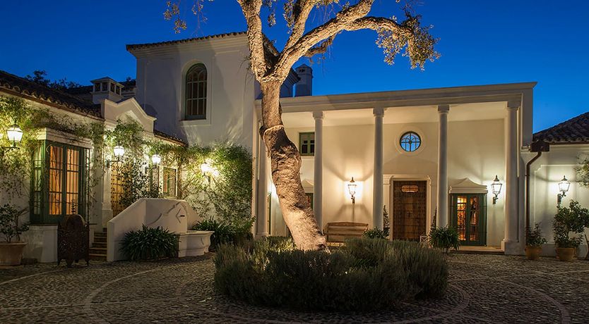 Photo of Obsidian Glow