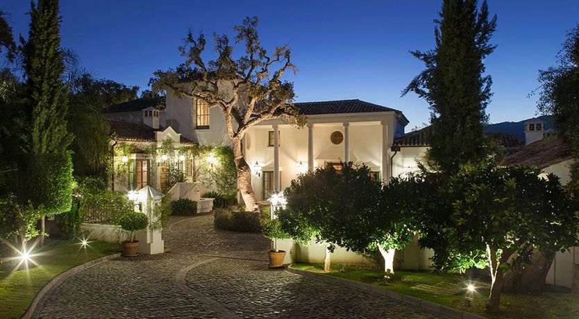 Photo of Obsidian Glow