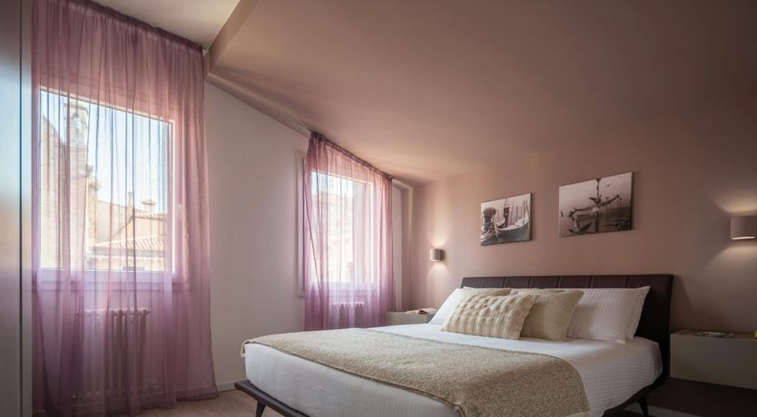 Photo of Venetian Flower