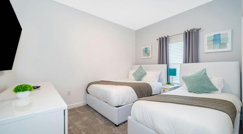 Photo of Paradise on the Shore