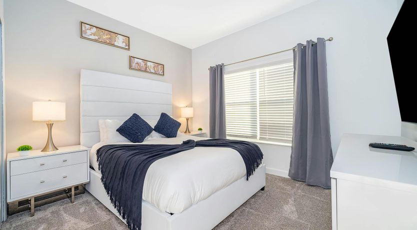 Photo of Paradise on the Shore