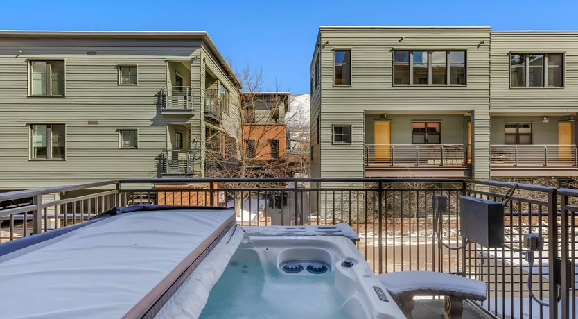 Photo of Aspen Mountain Oasis