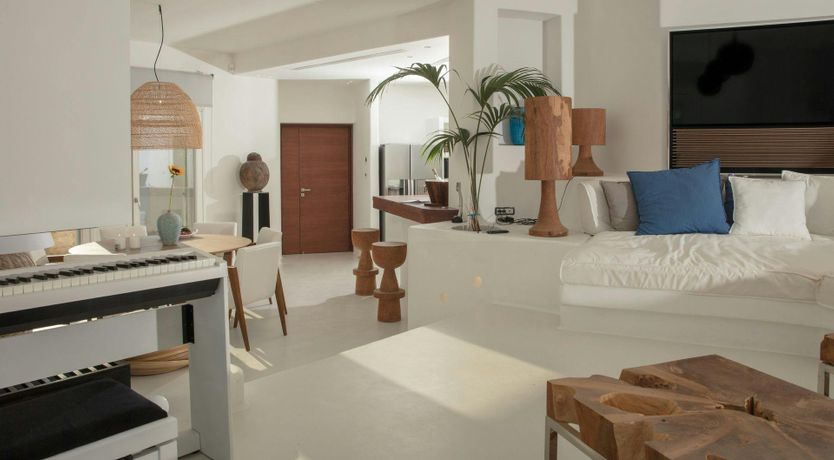 Photo of Whitewashed Serenity