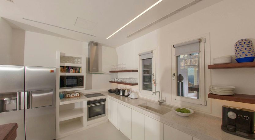 Photo of Whitewashed Serenity