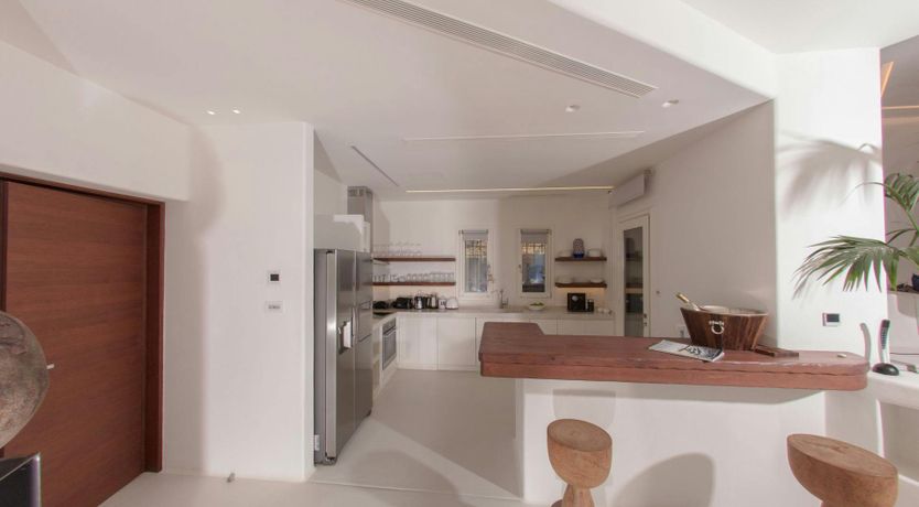 Photo of Whitewashed Serenity