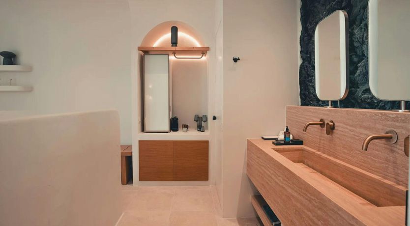 Photo of Paradise Escape