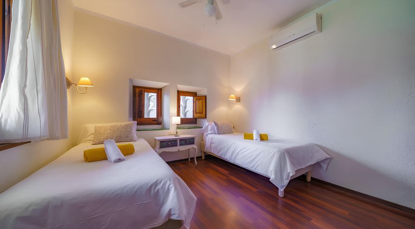 Photo of Seaside Symphony