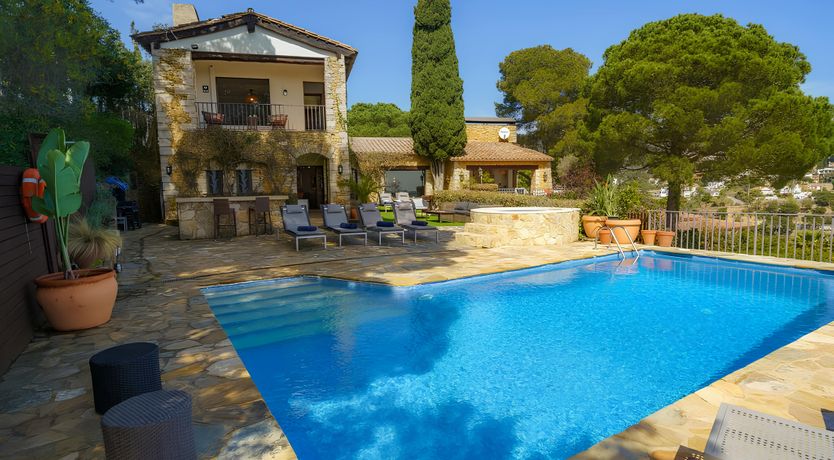 Photo of Seaside Symphony