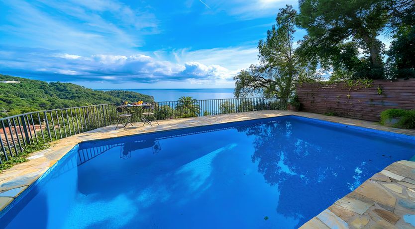 Photo of Seaside Symphony