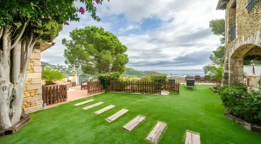 Photo of Seaside Symphony