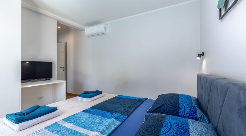 Photo of Poet's Retreat