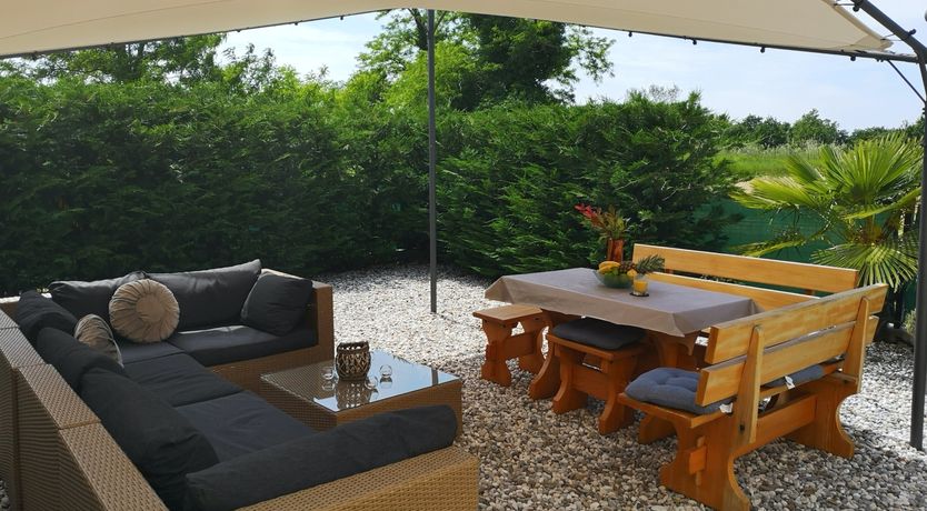 Photo of Poet's Retreat