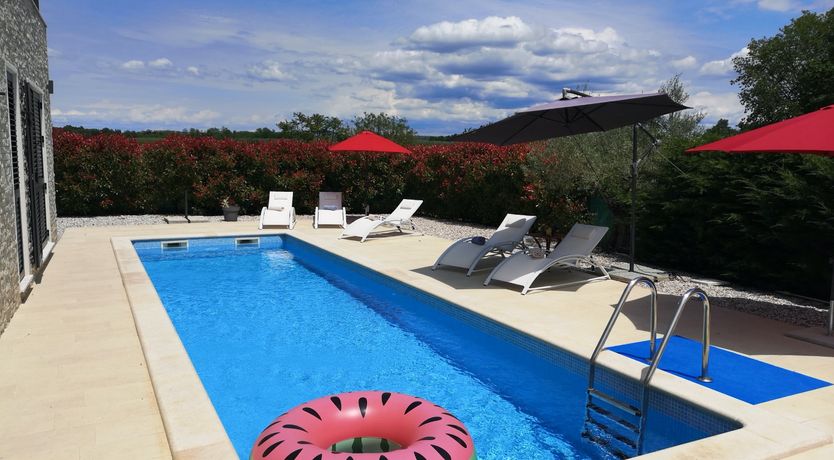 Photo of Poet's Retreat