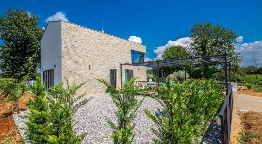 Photo of Poet's Retreat