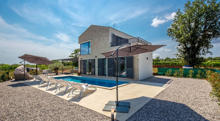 Photo of Poet's Retreat