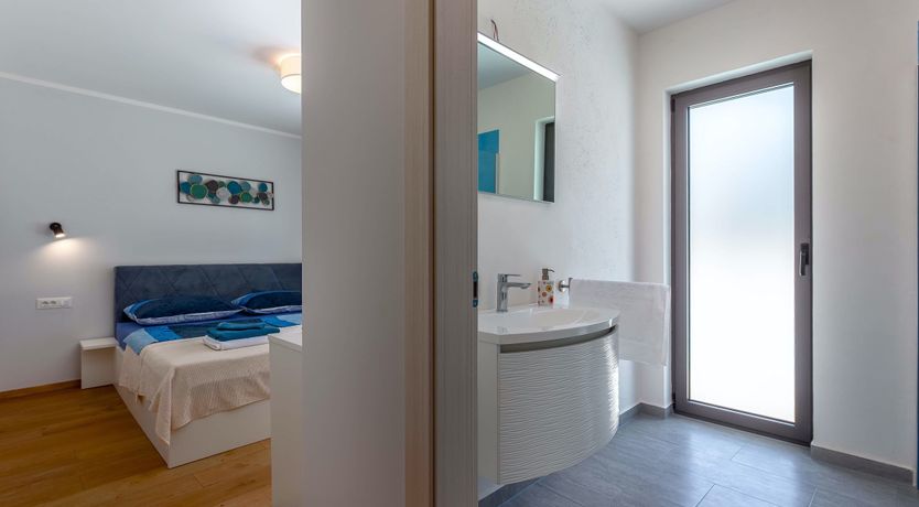 Photo of Poet's Retreat