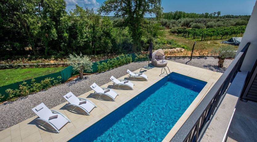 Photo of Poet's Retreat