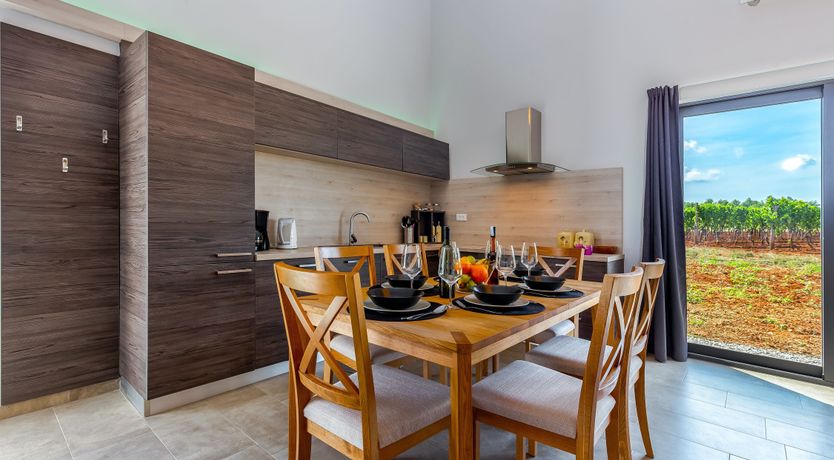 Photo of Poet's Retreat